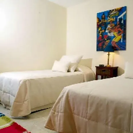 Sleeps 8 Air Con 빌라 *